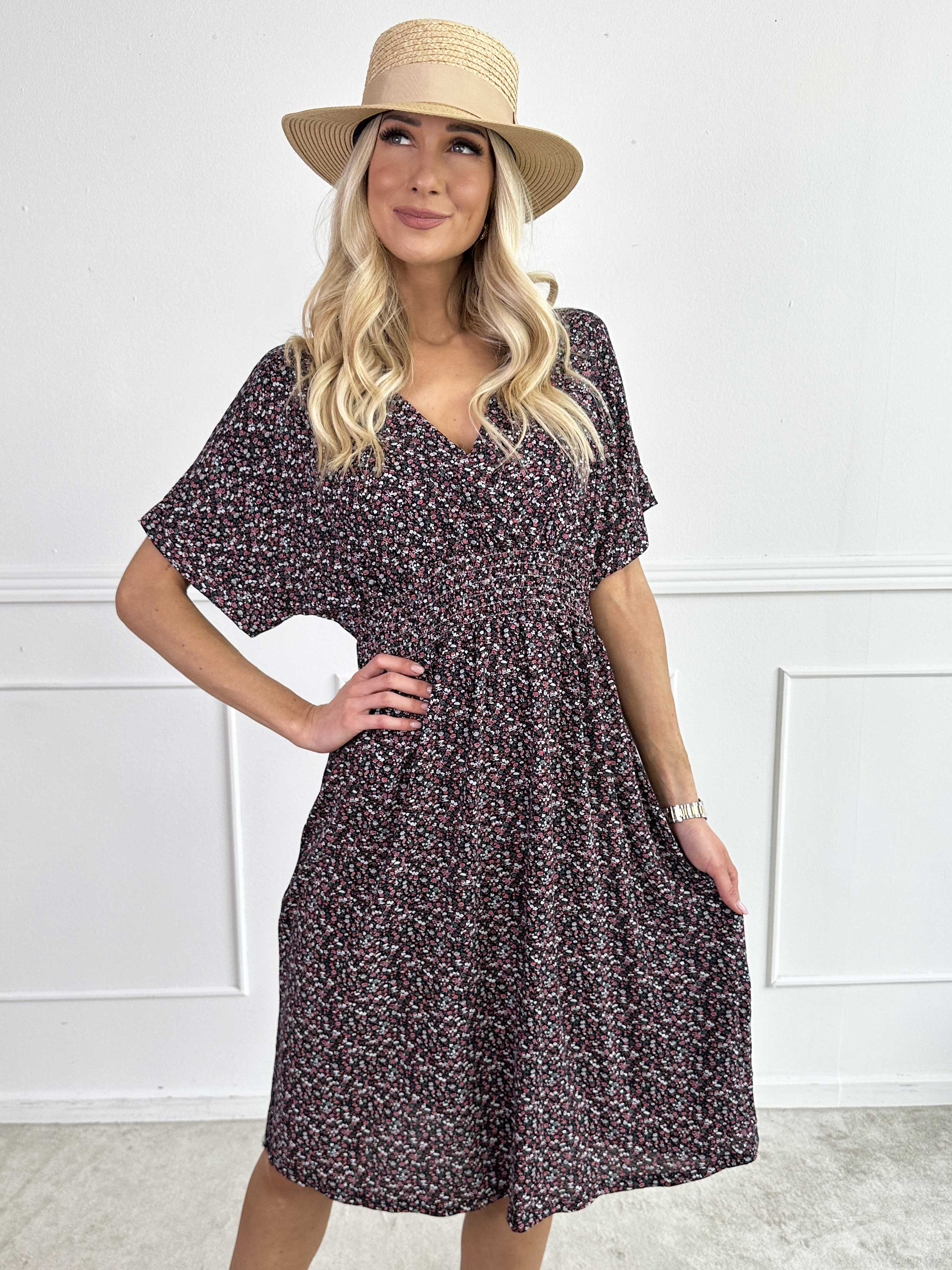 Maryam - Söt klänning i mjuk viskos med blomstermönster